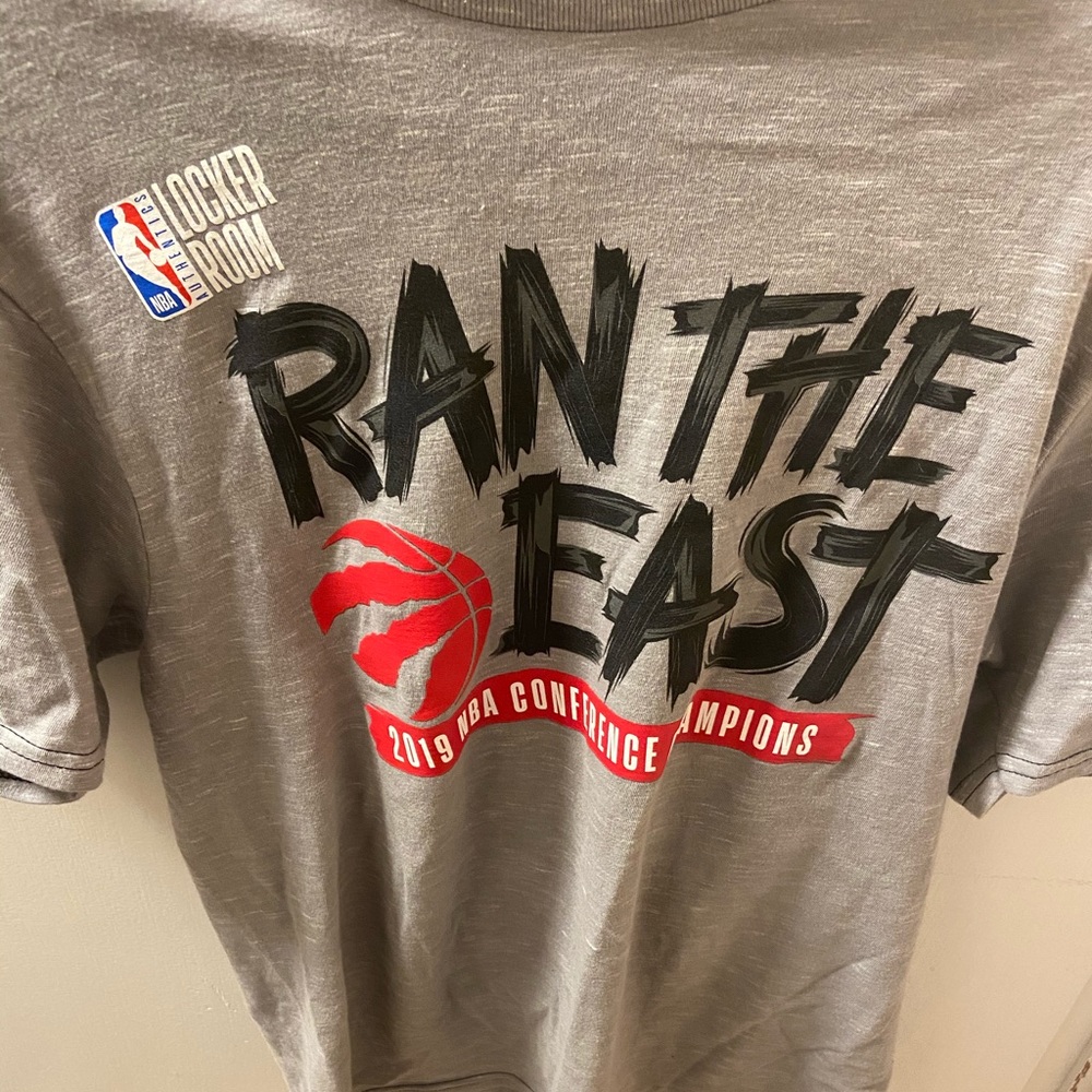 Toronto Raptors shirt